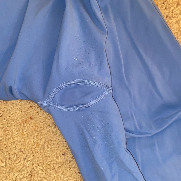 Blue lululemon leggings - Picture 5 of 5